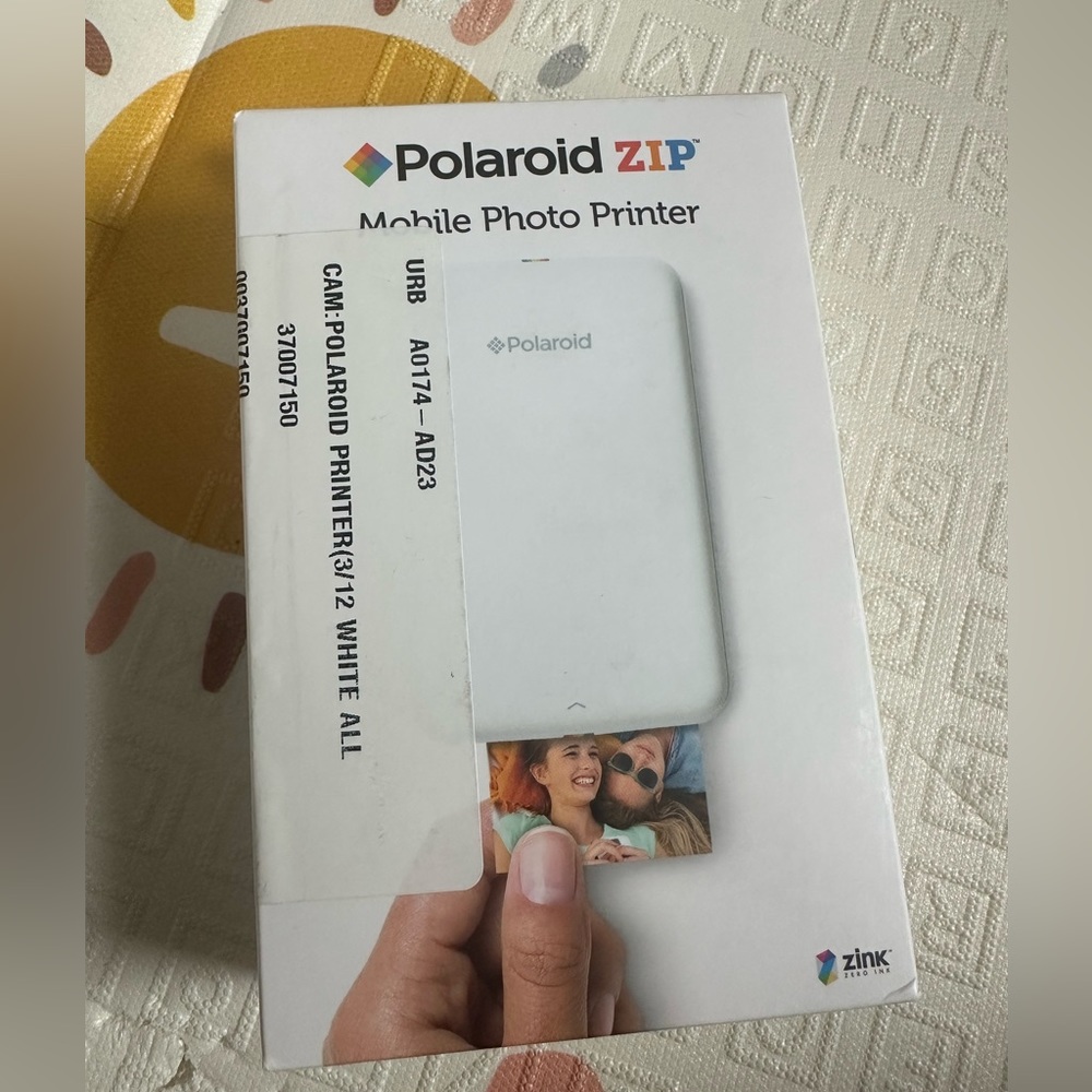 Brand new Polaroid zip mobile photo printer